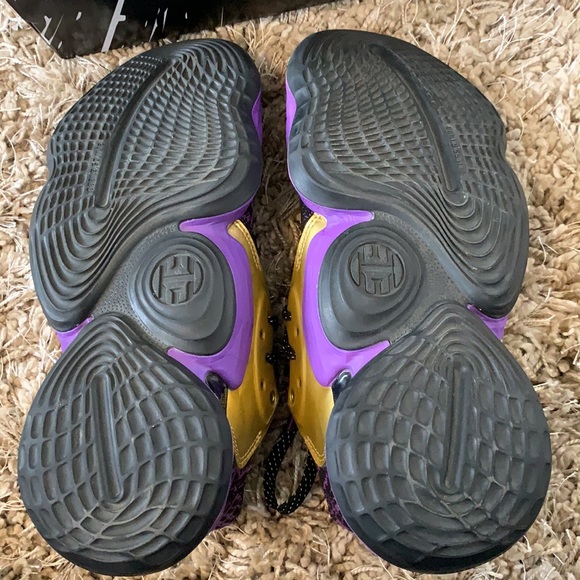 Size 8 Harden volume 4. Star Wars ‘Lightsaber’ 65$ or best offer - Picture 2 of 10